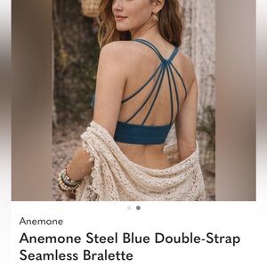 Anemone Teal Multi-Strap Seamless Bralette
